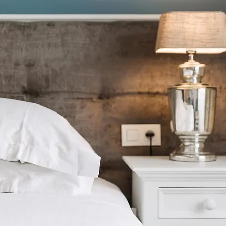 Hotel Cocoon