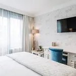 Cocoon Hotel 4*